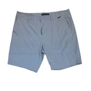 TravisMathew Golf Shorts Mens 40 Light Blue Performance Stretch Flat Front
